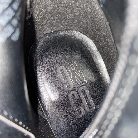 Black High-Heel Boots, Knee-High - Picture 9 of 10